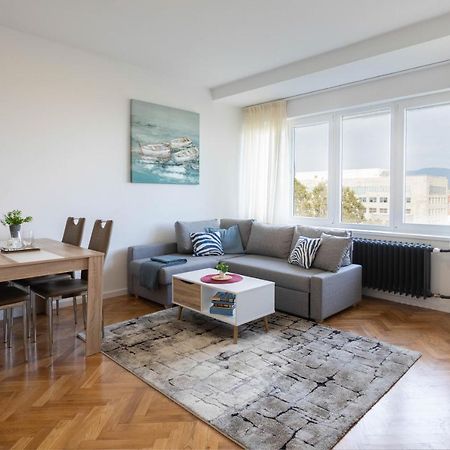זאגרב Spacious 2Bdr Apartment- Skyline View מראה חיצוני תמונה