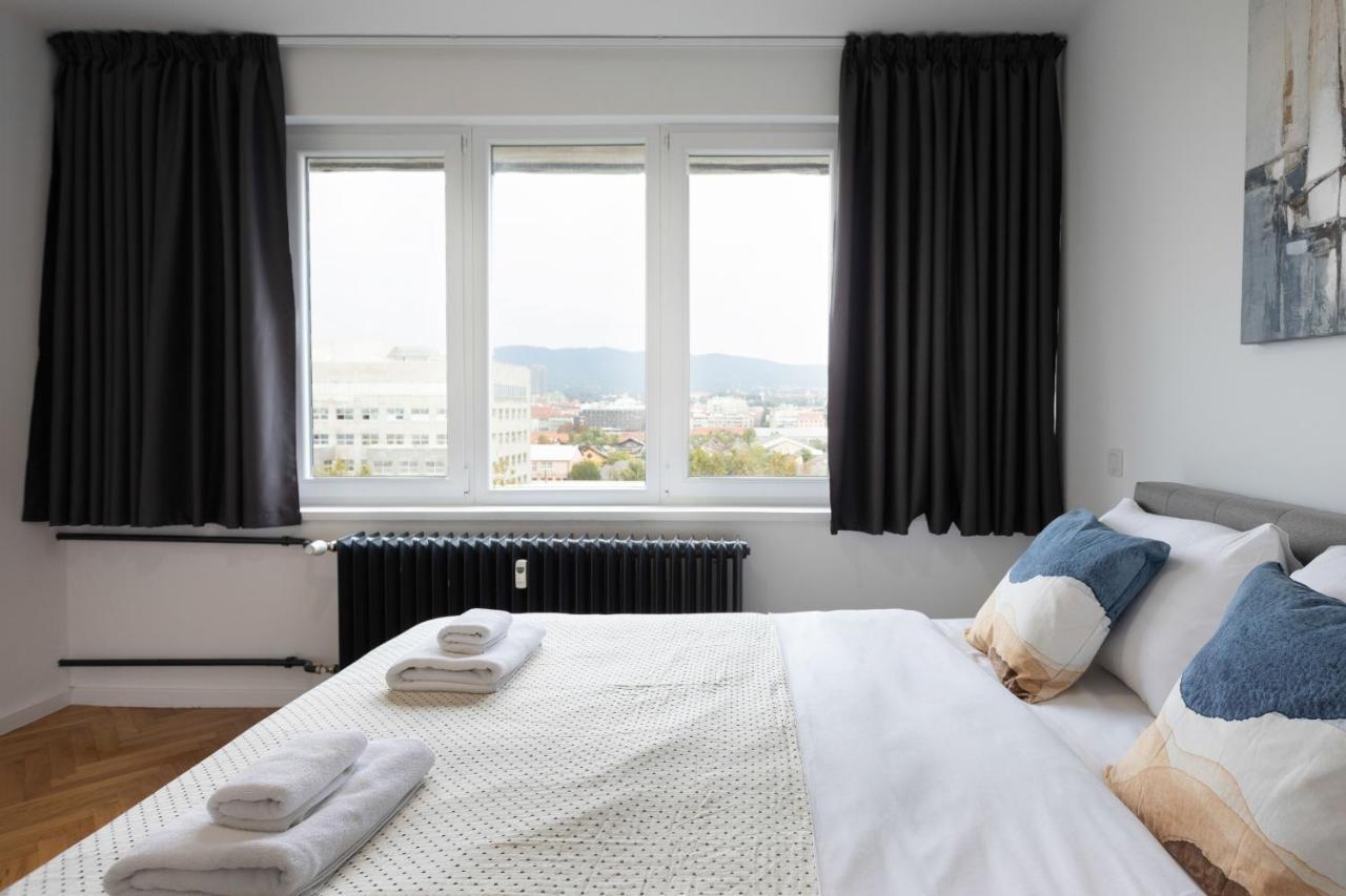 זאגרב Spacious 2Bdr Apartment- Skyline View מראה חיצוני תמונה