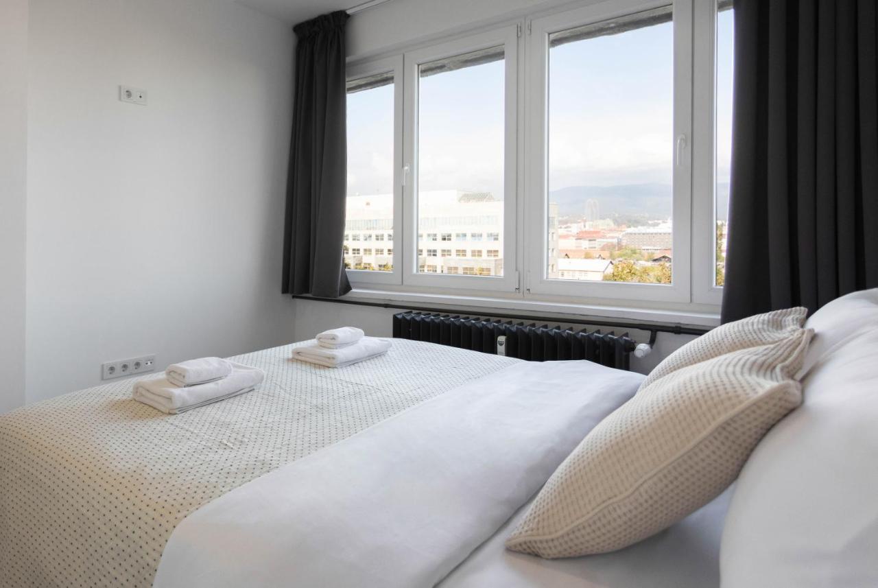 זאגרב Spacious 2Bdr Apartment- Skyline View מראה חיצוני תמונה